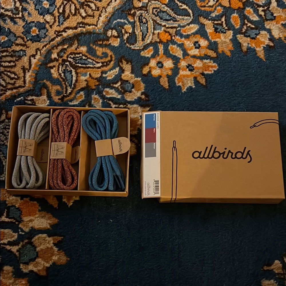 NWT Allbirds Men's Lace Set - Gray, Red, Blue